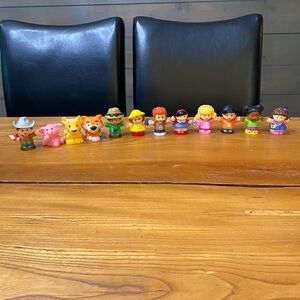 Fisher price little people, lot of 12 miscellaneous